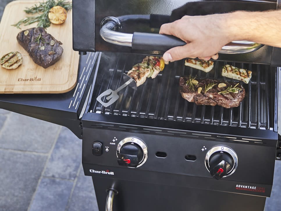Belagda gjutjärnsgaller för perfekta grillar