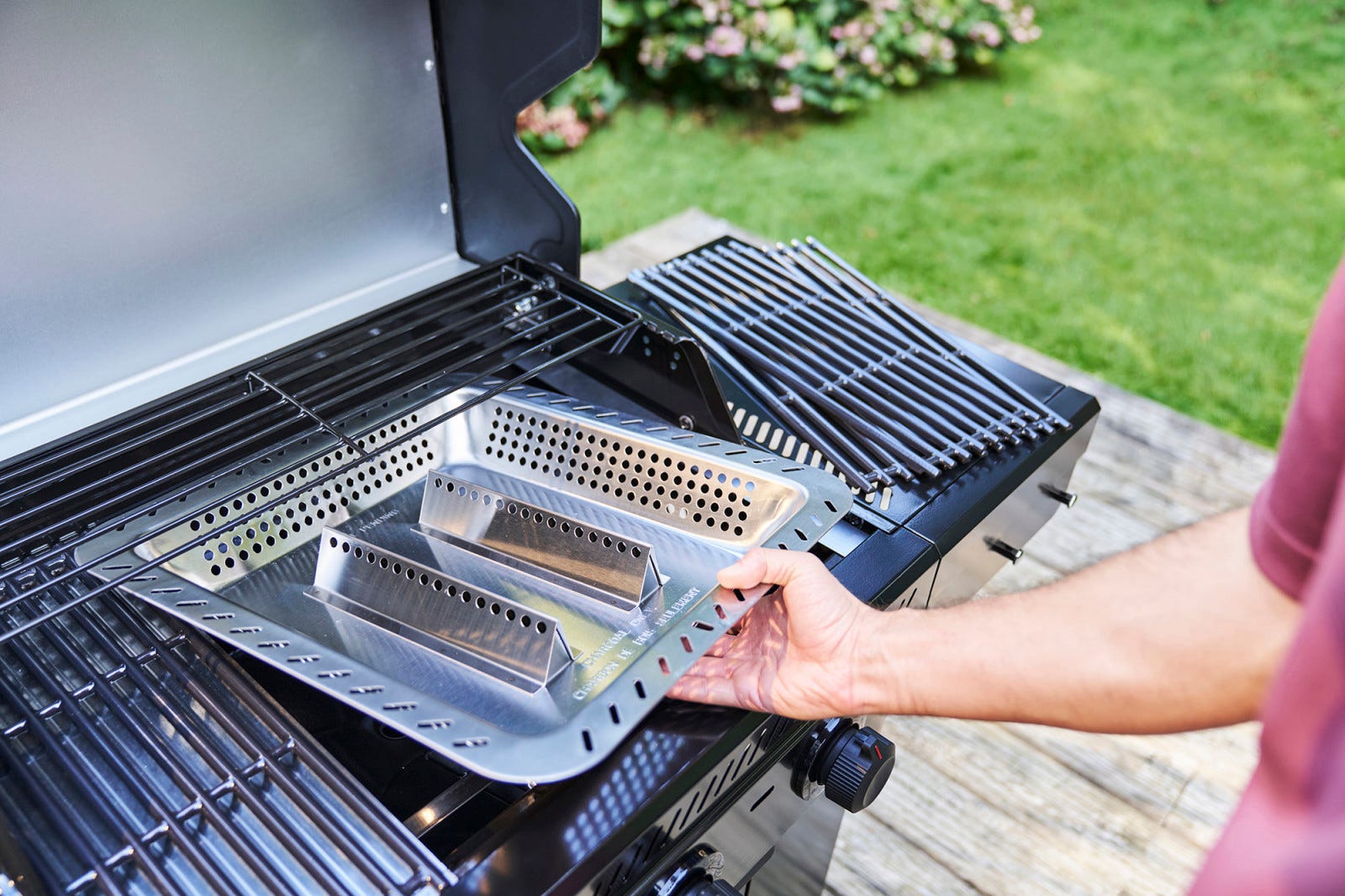 Från gasolgrill till kolgrill på bara några sekunder