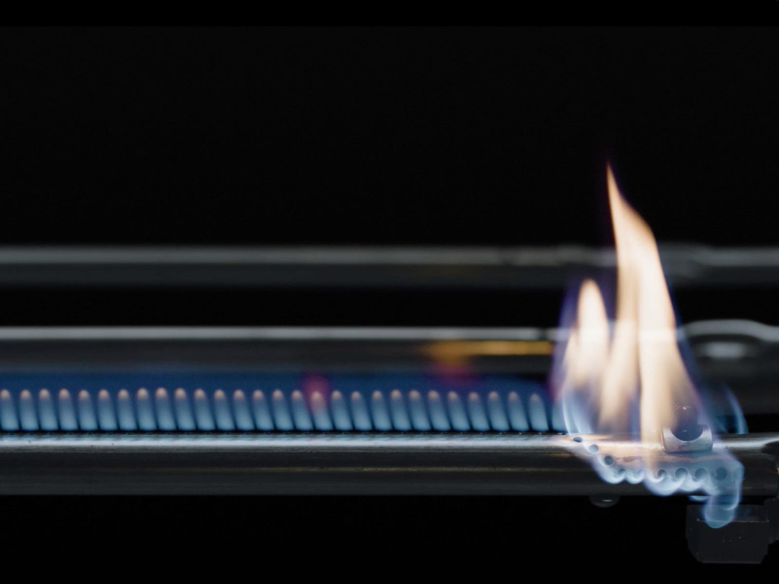 Effektiva brännare i rostfritt stål för eldiga grillfester